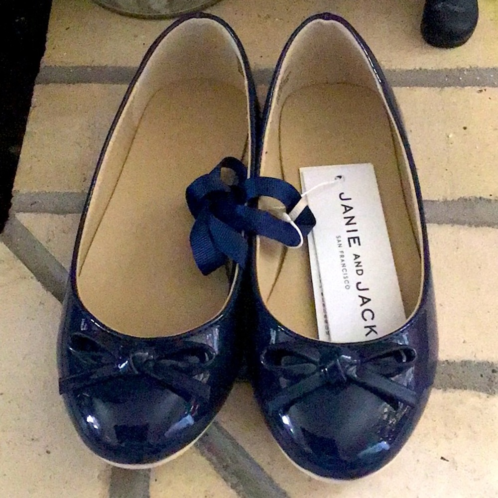 Janie and Jack, size 13, NWT, navy blue patent leather